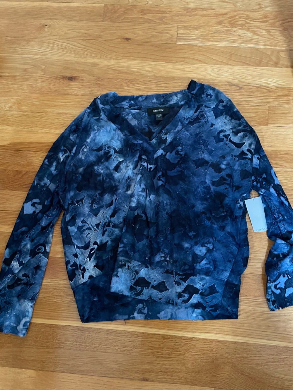 Karen Kane Blue Multi Abstract-Print V-Neck Sweatshirt